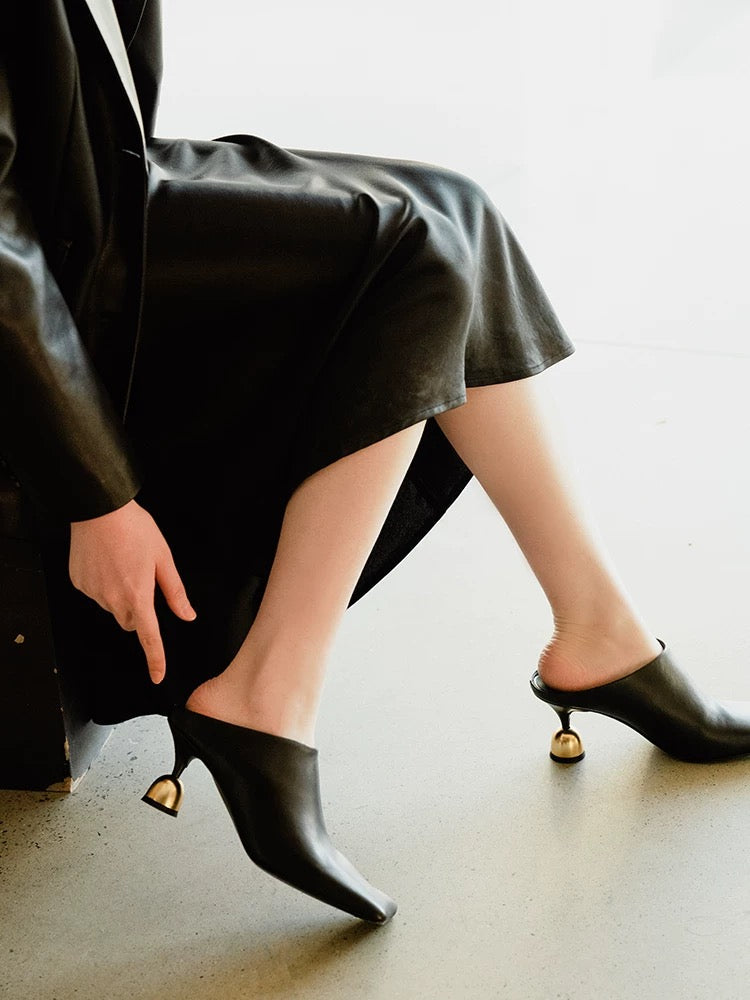 Lucy Mule Heels Black