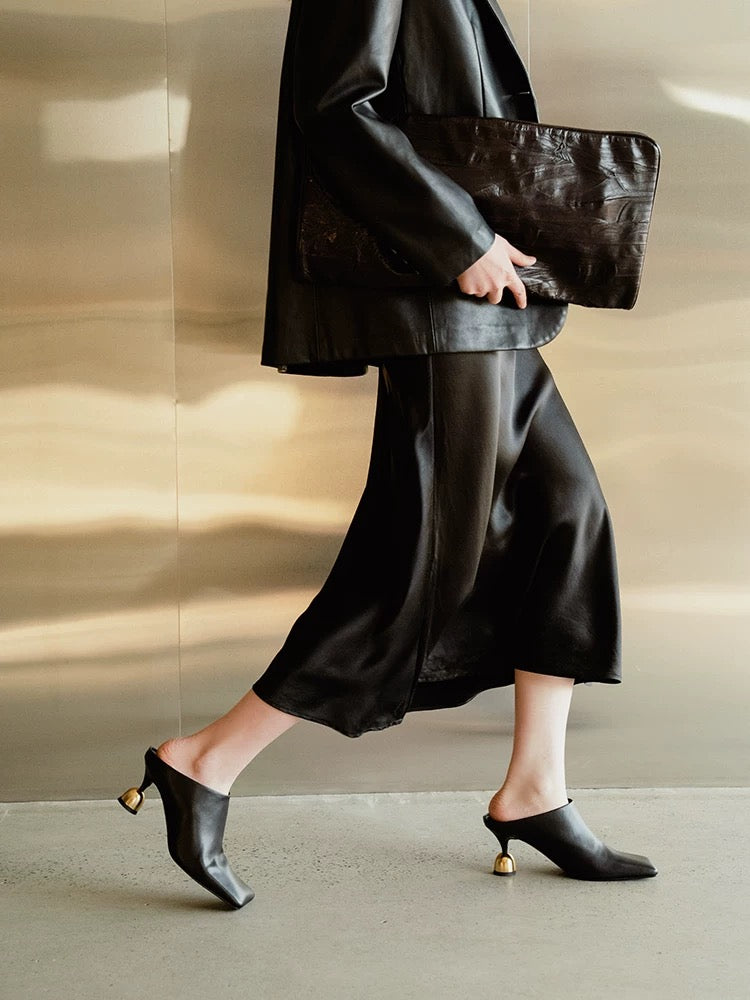 Lucy Mule Heels Black