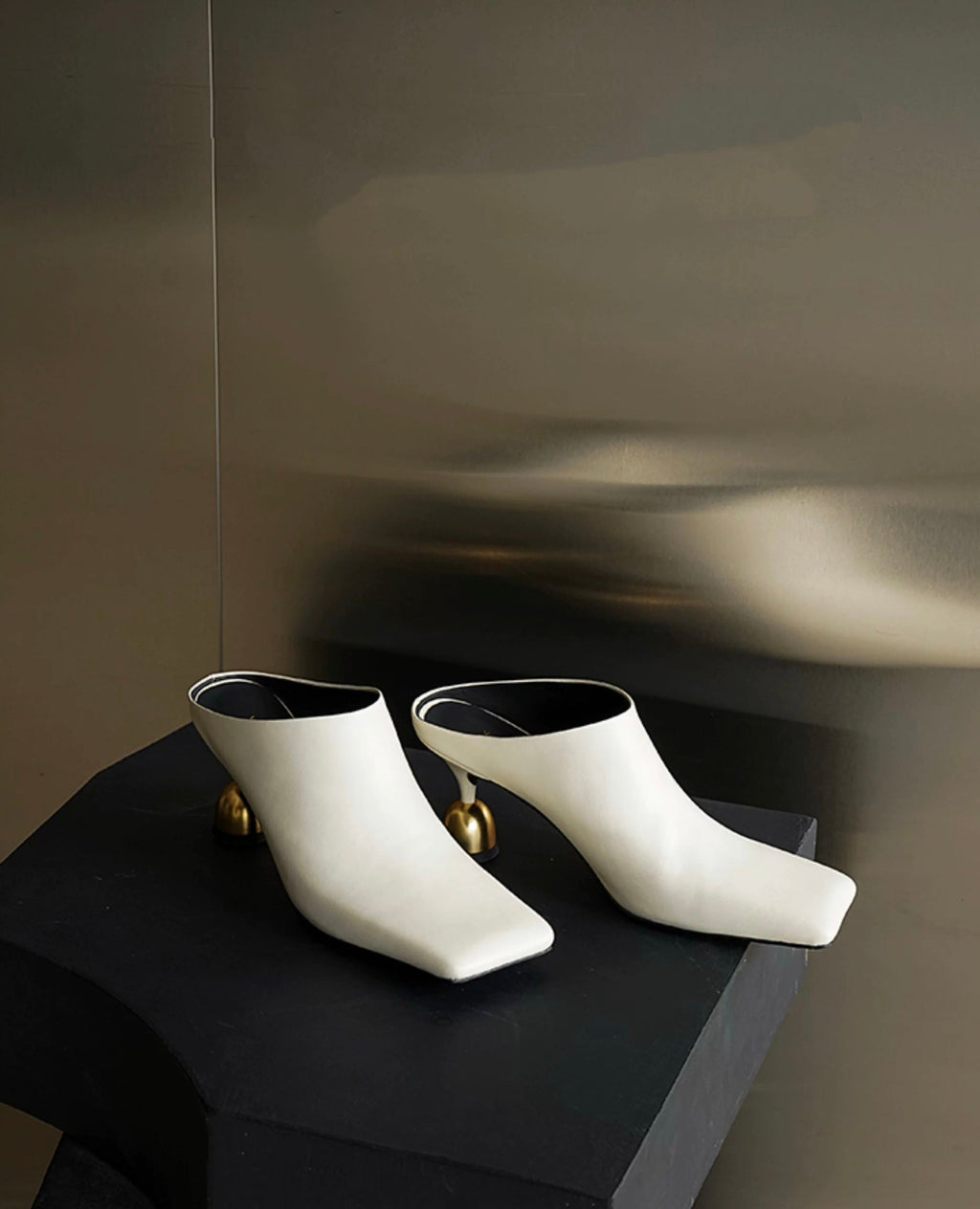 Lucy Mule Heels Ivory