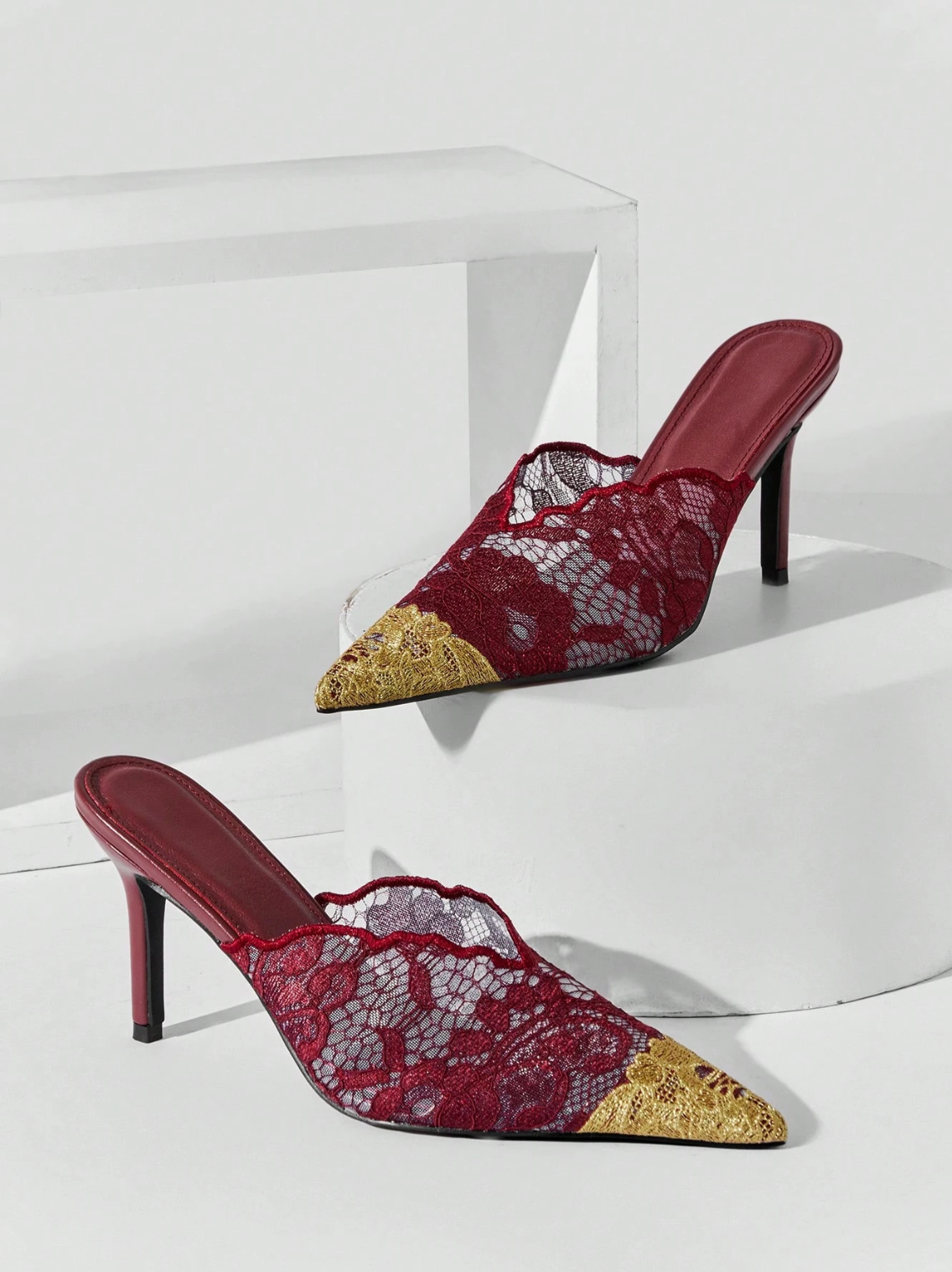 Milano Lace Pumps Burgundy